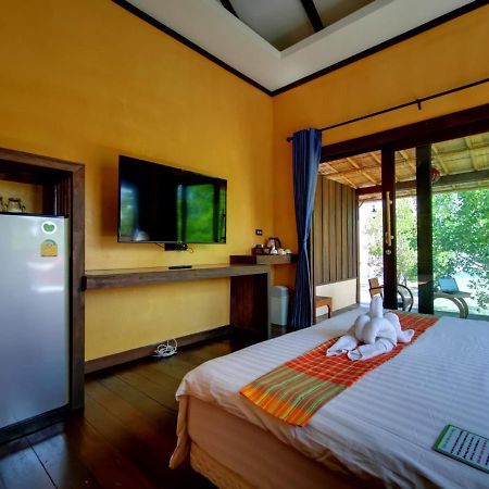 Hotel Relax House Lanta Old Town Ko Lanta Exterior foto