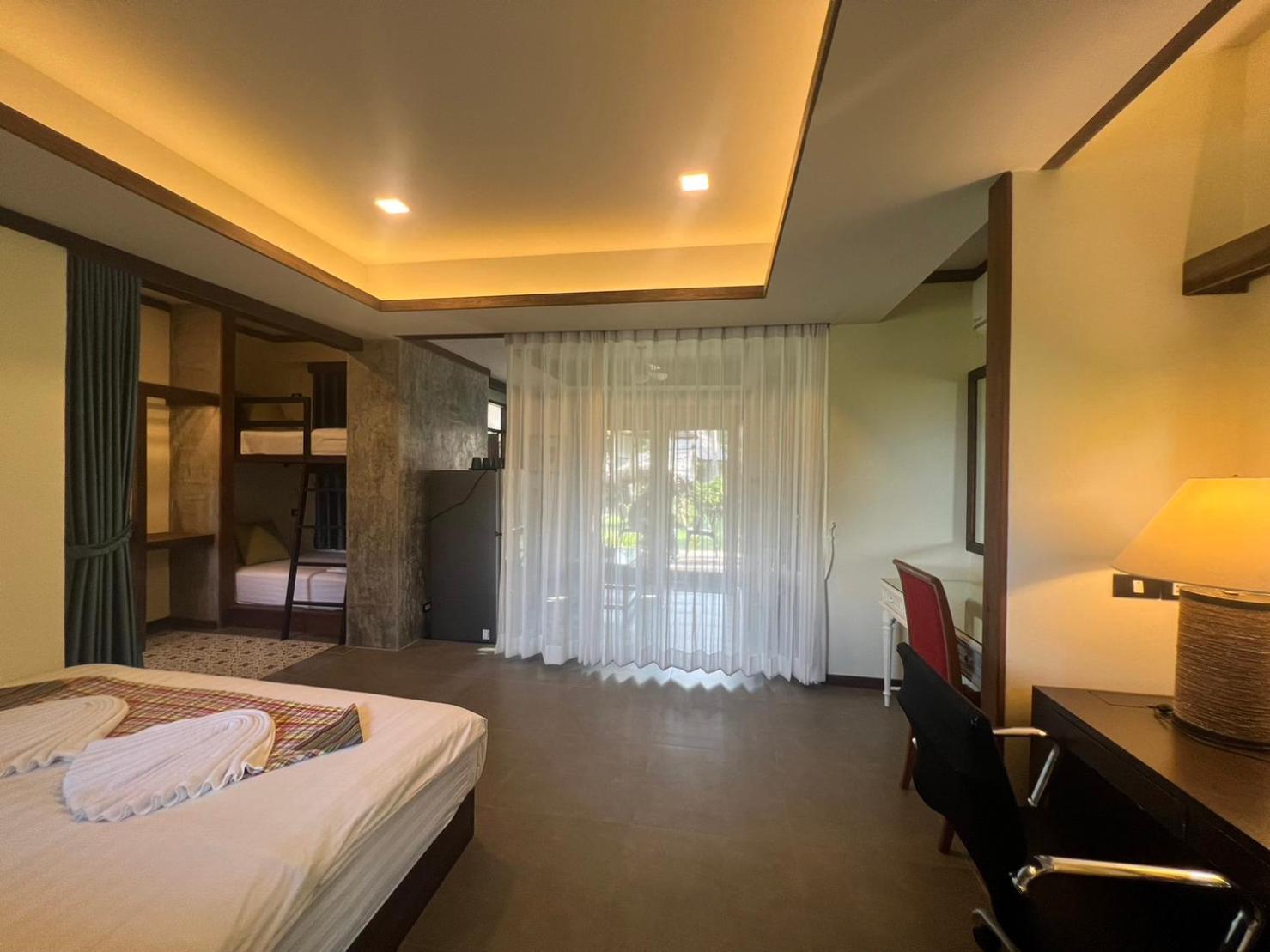 Hotel Relax House Lanta Old Town Ko Lanta Exterior foto