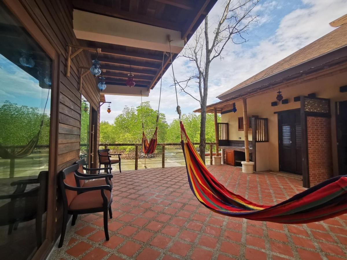 Hotel Relax House Lanta Old Town Ko Lanta Exterior foto