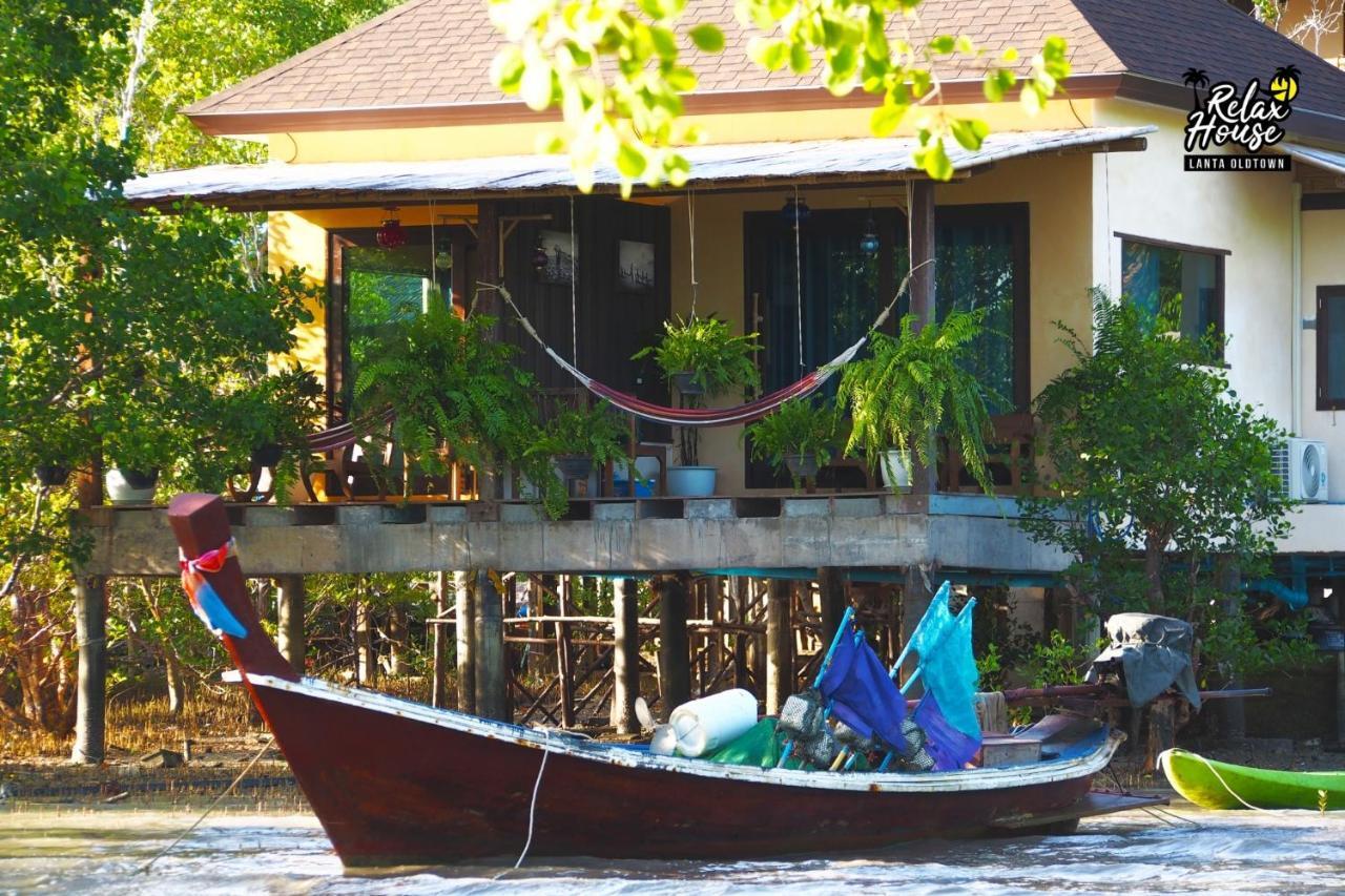 Hotel Relax House Lanta Old Town Ko Lanta Exterior foto