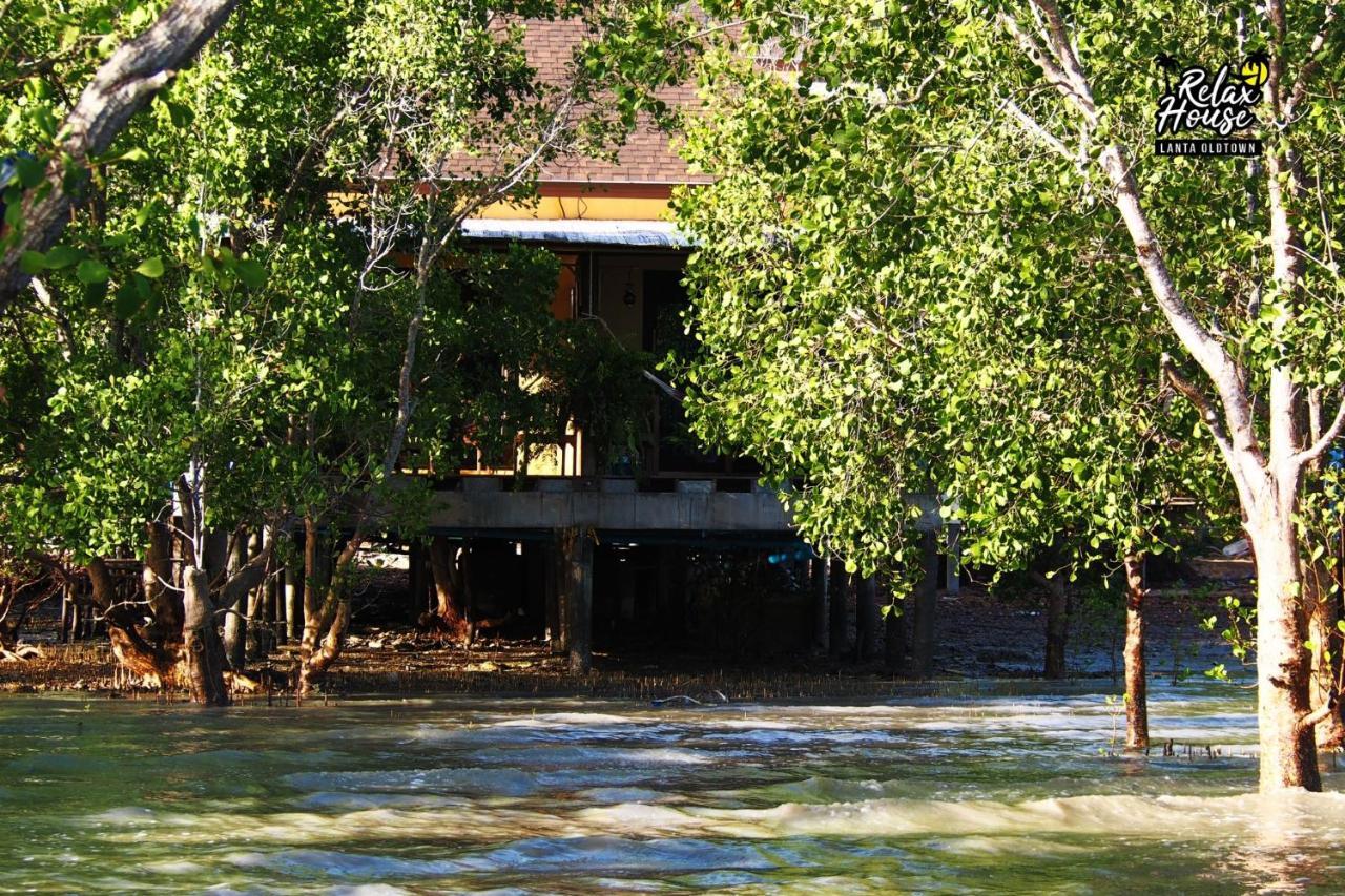 Hotel Relax House Lanta Old Town Ko Lanta Exterior foto